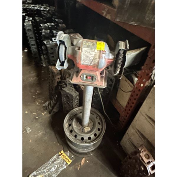 Pedestal Grinder