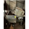 Image 1 : Grey Parts Washer