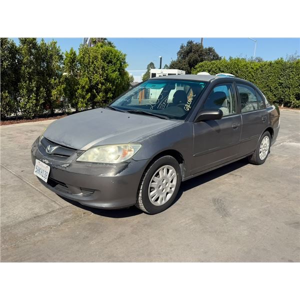 HOND CIVIC 2004 T-DONATION