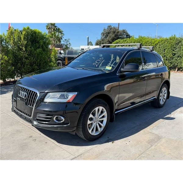 AUDI Q5 2013 O/S T-DON
