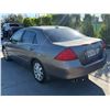 Image 4 : HOND ACCORD 2006 T-DONATION