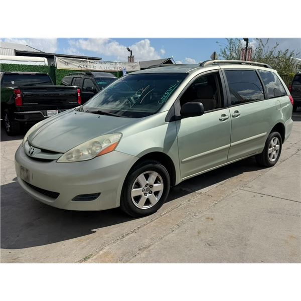 TOYT SIENNA 2006 T-DONATION