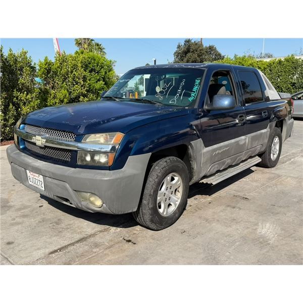 CHEV AVALANCHE 2002 APP  DUP/T-DON