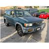 Image 2 : NISS PATHFINDER 1997 T-DONATION