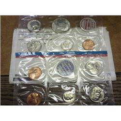 1969 US Mint UNC Set P/D/S