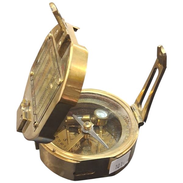 Gorgeous vintage brass pocket compass, with mirror lid.