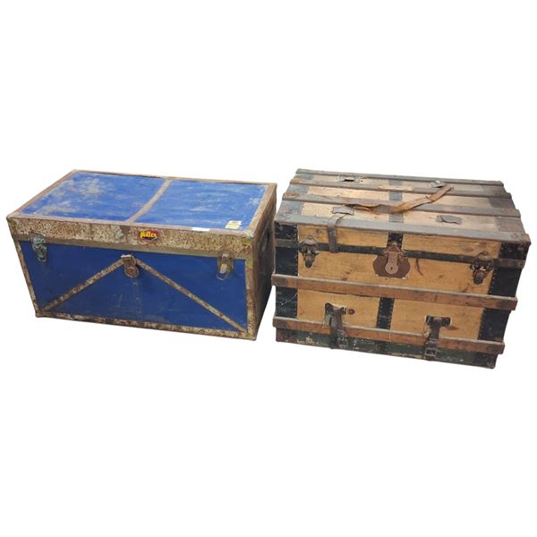 2 vintage trunks, biggest is 40"x21"x20"