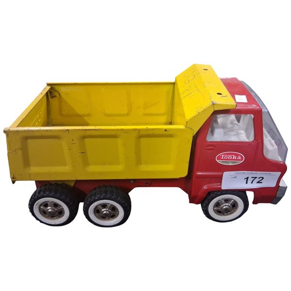 Vintage pressed steel Tonka dump truck Made in Toronto 13"