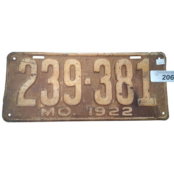 Antique 1922 Missouri license plate