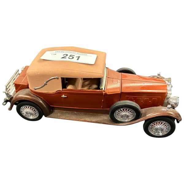 1:32 scale speedster car