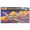 Image 3 : 2 NIB model kits