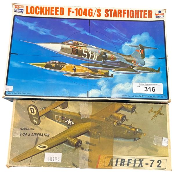2 vintage model kits