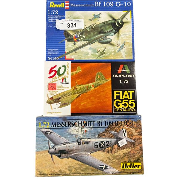 3 vintage model kits