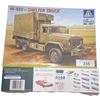 Image 1 : 2 vintage model kits