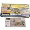 Image 1 : 2 vintage model kits