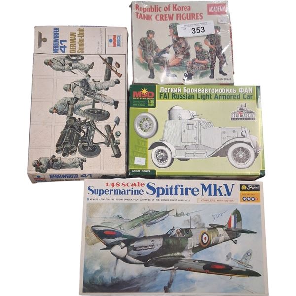 4 vintage model kits