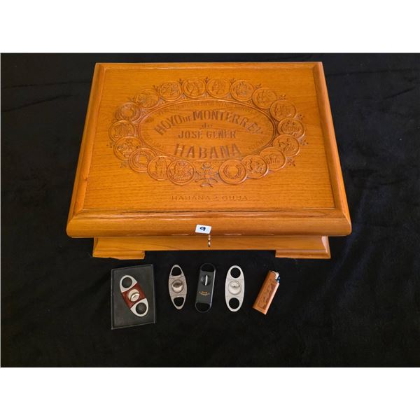 Hoyo de Monterrey Habana Humidor With Cutters, Lighter, Dividers and Accessories.