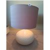 Image 6 : Two Cream Textured Ceramic Table Lamps With Mauve Drum Shades