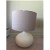 Image 7 : Two Cream Textured Ceramic Table Lamps With Mauve Drum Shades