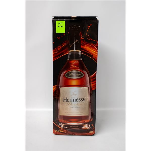 PRIVELEGE HENNESSY V.S.O.P COGNAC 750ML 40%