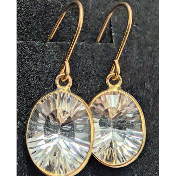 10K(0.96G),  WHITE TOPAZ (2.5CT) EARRING, APPRAISED INSURANCE VALUE $830