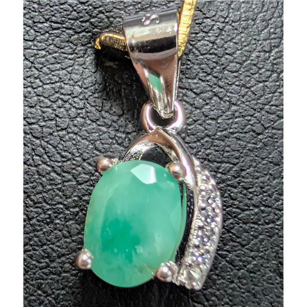 SILVER(1.02G),  EMERALD (1CT) PENDANT