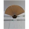 Image 1 : Vintage Accordion Fanned Accent Lamp-working