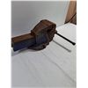 Image 4 : Heavy-Duty Metal Bench Vise with Made in England Embossed on the side, Pickup Only