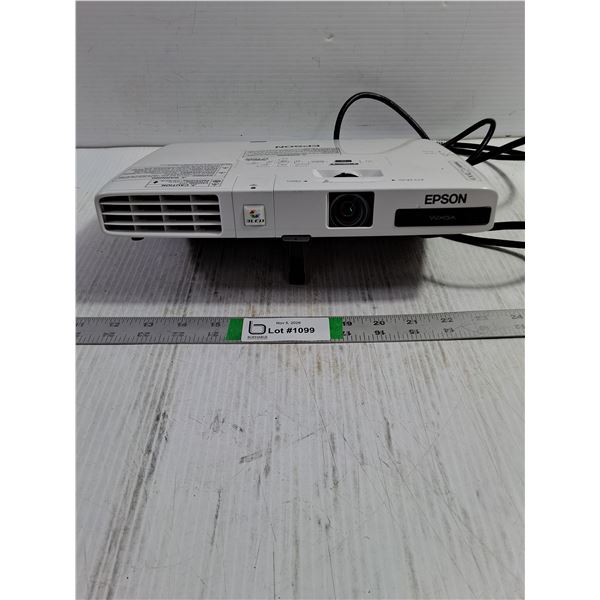 Epson Powerlite 1776W WXGA 3LCD Projector-power detected-untested-as is