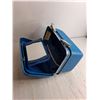 Image 2 : Samsonite Hard Body Travel Case - 15x9x8"
