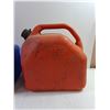 Image 2 : Reliance 7-Gal Water Jug, 20L Portable Gas Can, Pickup Only