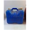 Image 3 : Reliance 7-Gal Water Jug, 20L Portable Gas Can, Pickup Only