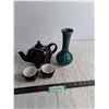 Image 1 : Ceramic Elephant Tea Set, Blue Mountain Vase