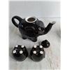 Image 2 : Ceramic Elephant Tea Set, Blue Mountain Vase