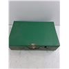 Image 4 : Coleman Camp Stove - As Is - Pickup Preferred