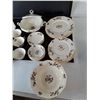 Image 2 : Myott Son & Co. Jasmine Dish Set