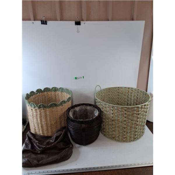 (3) Wicker Baskets, (1) Purse, Pickup Only