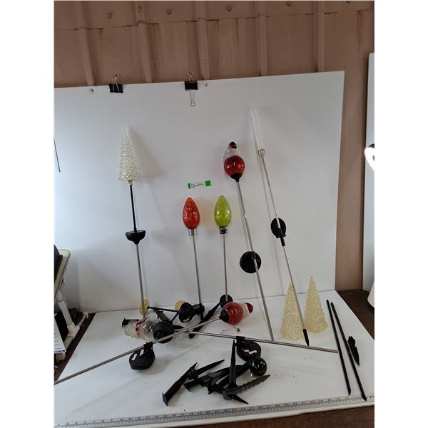*Assorted Christmas Lawn Decorations and Griund Pegs All Untested As-Is No Shipping