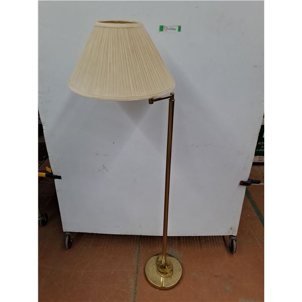 *58  Standing Lamp Tested Works No Shipping
