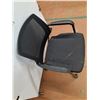 Image 2 : *Black Chair With Wheels No Shipping