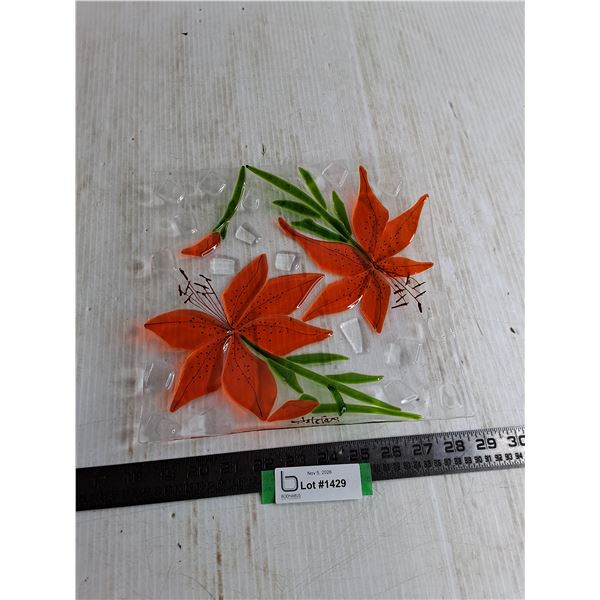 Prairie Lily 10  x 10  Glass Platter