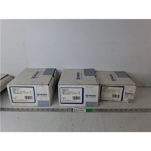 Moen Tub & Shower Trim Kits