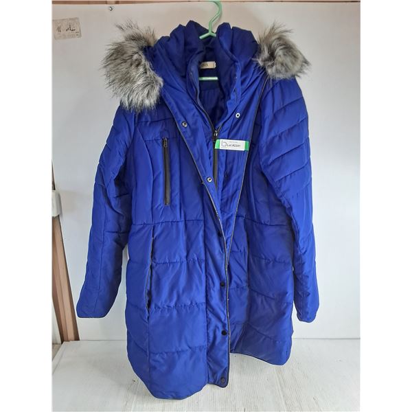 * Ricki's Women's XXL Full Length Winter Coat