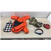 Image 1 : Assorted Dog Items, L-XL Insulated Suit, L Collar, Retractable Leash with Flashlight, Small Vests