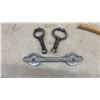 Image 5 : Vintage-Style Scrollwork Metal Magazine Rack, Toffee Tin, Eatons Hangers, Chamber Pot