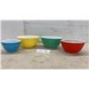 Image 1 : Vintage Pyrex Primary Colors Mixing Bowl Set, 4 Pieces