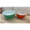 Image 4 : Vintage Pyrex Primary Colors Mixing Bowl Set, 4 Pieces