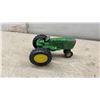 Image 4 : Two Vintage Die-Cast Toy Tractors