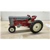 Image 7 : Two Vintage Die-Cast Toy Tractors
