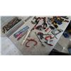 Image 8 : Manual Lever-Action Grease Gun with Flexible Hose and Valvoline Lithium Grease Cartridge